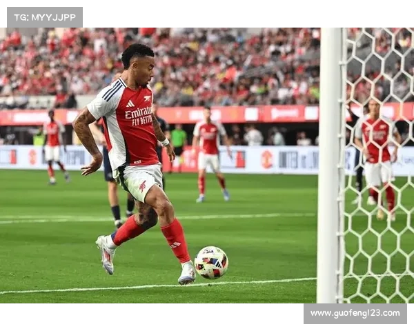 德甲赛场上的震撼时刻：经典进球与精彩逆转的回顾